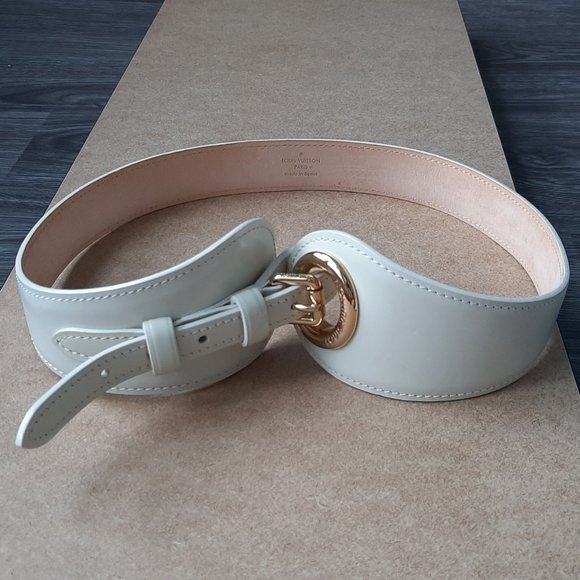 Louis Vuitton authentic white leather belt - Picture 4 of 14